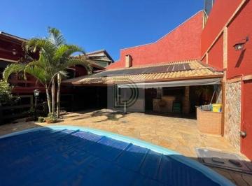Casa · 404m² · 4 Quartos · 4 Vagas · Casa em condomínio na Granja Viana | 4 suítes | Piscina aquecida | 404 m²
