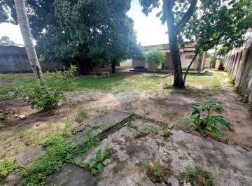 Casa · 225m² · 3 Quartos · 2 Vagas · Oportunidade: Casa ampla em Terreno Grande com Pomar no Centro de Parnamirim! Escritura Pública, doc