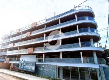 Apartamento de 3 quartos, Niterói · Vista total para mar e lagoa
