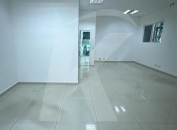 Comercial · 240m² · Loja comercial Vila Mazzei, 3 salas, 3 banheiros