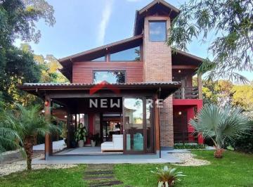 Casa · 200m² · 3 Quartos · 2 Vagas · Casa em Ibiraquera - Ibiraquera - Imbituba/SC