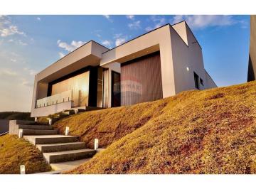 Casa · 320m² · 3 Quartos · 2 Vagas · Nova  3 Suítes Alto Padrão no Condomínio Ouro Vermelho II - ACEITA FINANCIAMENTO, FGTS - Estuda Perm