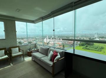 Apartamento · 115m² · 3 Quartos · 2 Vagas · Apartamento com 3 quartos sendo 1 suite disponível para venda no bairro Granada em Uberlândia-MG