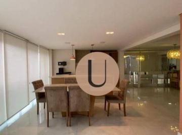 4fd8c4941958f2812404ba48fbb2c9ed0188188b · Apartamento com 202m² e Terraço Gourmet
