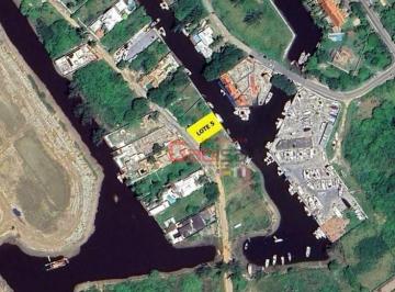 203c35ce7df91b7d5fbf3f47c0e305eeb408eb59 · Terreno à venda, 450 m² por R$ 900.000,00 - Marina - Armação dos Búzios/RJ