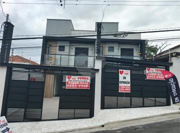 Casa · 70m² · 2 Quartos · 2 Vagas · Sobrado com 2 quartos à venda em Vila guaca - SP