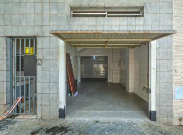 Comercial · 26m² · 1 Quarto · Galpão na Rua Vigário Albernaz, N. 622 - Loja Garagem • 26 m²