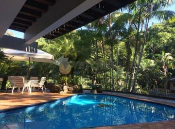 Casa de 5 quartos, Ubatuba · Casa com 750 m² e 5 quartos à venda em Praia Domingas Dias