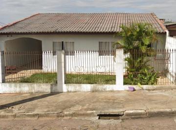 Casa de 3 quartos, Ponta Grossa · Casa com Edícula 175m² à Venda na Rua Principal do Núcleo Rio Verde