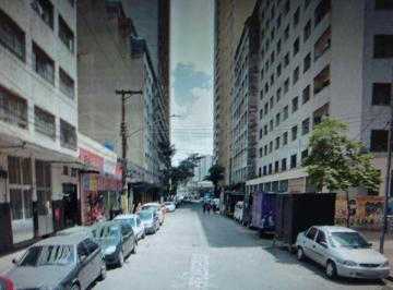 Apartamento de 1 quarto, São Paulo · -Apto. tipo Kit /Próximo a Estação Sé / Oportunidade