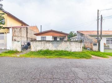 Casa · 200m² · 2 Quartos · Terreno de 384m2 com 3 casas próximo da Francisco Derosso em Curitiba