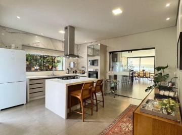 Casa de 3 quartos, Sobradinho · CASA TÉRREA COND ALTO DA BOA VISTA 3 QUARTOS LOTE ESQUINA