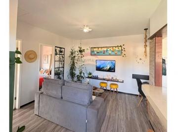 Casa · 40m² · 2 Quartos · 1 Vaga · loft  a venda aconchegante e bem localizado em Armação dos Búzios
