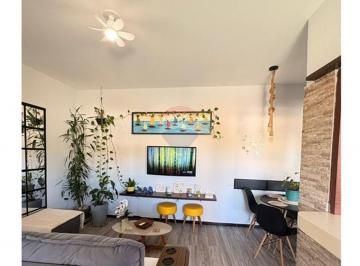Casa · 40m² · 2 Quartos · 1 Vaga · loft  a venda aconchegante e bem localizado em Armação dos Búzios