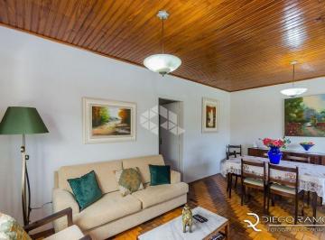 Casa · 122m² · 3 Quartos · 2 Vagas · Casa 122m² ótima localização, bairro JD Itú em Porto Alegre.