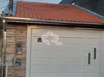 Casa · 125m² · 2 Quartos · Casa reformada à venda no Jardim Bela Vista - Mogi das Cruzes/SP.