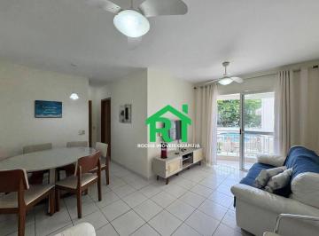 Sala · Apartamento à beira mar com 2 quartos (1 suíte), 1 vaga e lazer à venda no Tombo, Guarujá