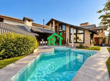 1e9060f81faed88be1fa1d687b551c113a435d6a · Casa de alto padrão com 4 quartos (4 suítes), 4 vagas, lazer á venda em Pernambuco, Guarujá.