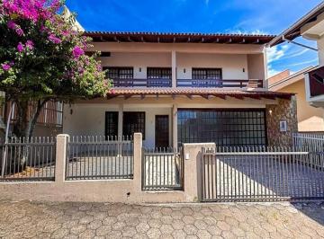 202601051759363138.jpg · Casa para Venda em Barra Velha, Centro, 5 dormitórios, 1 suíte, 3 banheiros, 4 vagas