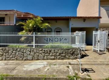 Foto 01 · Casa, Jardim Centenário, Poços de Caldas, MG