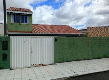Casa de 5 quartos, Curitiba · Casa em Curitiba com 5 quartos e garagem para 3 carros