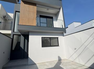 Casa · 150m² · 3 Quartos · 2 Vagas · Casa à Venda em Laranjeiras Caieiras: 3 Dorms, 1 Suíte, R$995mil