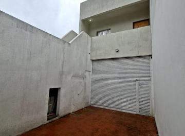 Casa · 140m² · 2 Quartos · 1 Vaga · Casa com Salão Comercial para Locação em Caieiras - 2 Dorms