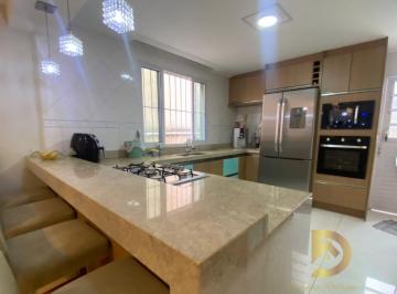 Casa · 150m² · 3 Quartos · 2 Vagas · Casa Sobrado em Laranjeiras - Caieiras