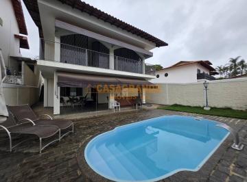 Casa · 293m² · 3 Quartos · 4 Vagas · Casa p/ Venda ou Locação - 3 quartos, 1 suíte, 300m², 5 vagas - Esplanada