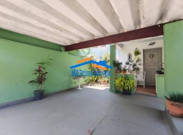 Terreno · 300m² · Casa para Demolição – Ideal para Construtores!