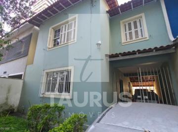 Foto 02 · Casa sobrado para aluga na Vila Olímpia. 3 quartos, 4 vagas, quintal, edícula, 170m².