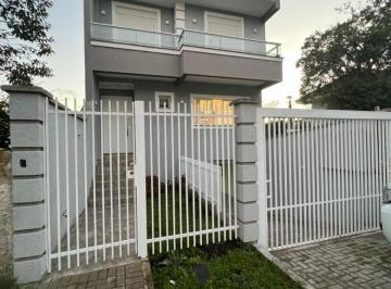 Casa de 3 quartos, Curitiba · Sobrado á Venda - Bairro Alto