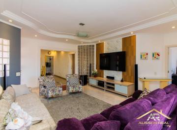 Casa · 271m² · 4 Quartos · 4 Vagas · Casa Assobradada de Alto Padrão à Venda – City Bussocaba em Osasco/SP.