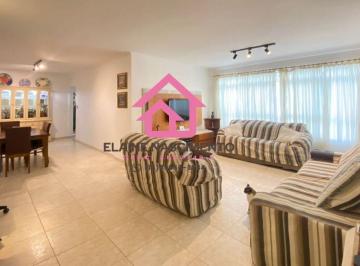 Apartamento de 3 quartos, Santos · Apartamento à venda na Ponta da Praia