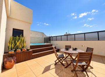 Apartamento de 2 quartos, Brasília · Cobertura de 2 quartos na SQN 212, Asa Norte.