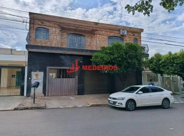Casa · 393m² · 1 Quarto · VENDA | Sobrado, com 1 dormitórios em Jardim Real, Maringá