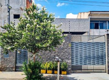 Casa · 173m² · 3 Quartos · 3 Vagas · VENDA | Casa, com 3 dormitórios em Jardim Colúmbia D, Londrina