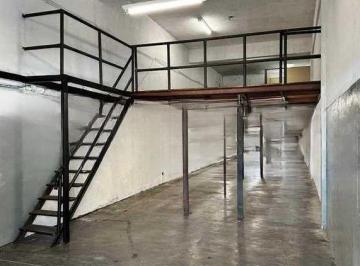 Comercial · 237m² · 2 Vagas · Salão à venda, 2 vagas, Vila Alto de Santo André - Santo André/SP