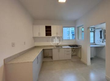 Apartamento · 88m² · 2 Quartos · 1 Vaga · Apartamento Vidal Ramos 100% revitalizado com vaga garagem