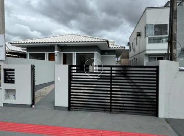 Casa · 61m² · 2 Quartos · 1 Vaga · Casa dois quartos com 1 suíte e 60,92m² - Barra do Aririu