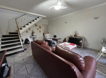 Casa · 213m² · 3 Quartos · Casa à venda - na Água Rasa