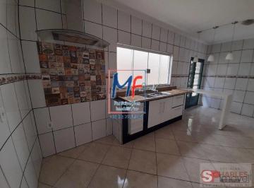 Casa · 180m² · 4 Quartos · Casa à venda em Mogi Mirim/SP, com 4 quartos (1 suíte), sala, mezanino, cozinha, lavanderia, área go