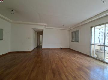 Foto 04 · Maravilhoso apartamento de 2 quartos à venda em Campo Belo, São Paulo-SP: 2 salas, 1 suíte, 2 vagas 
