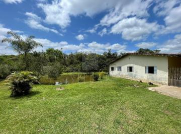 Rural · 9300m² · 5 Quartos · 4 Vagas · Chácara em Juquitiba com lago e rio nos fundos