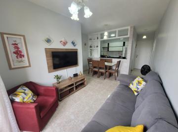 Apartamento · 64m² · 3 Quartos · 1 Vaga · Apartamento à venda em Jardim Flor da Montanha com 64 m², 3 quartos, 1 vaga