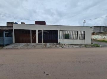 Casa · 40m² · 2 Quartos · 2 Vagas · Casa Escriturada com Área Comercial – 2 Quartos – Areal (QS 10 Bloco 110)
