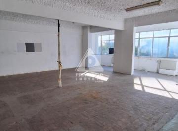 Comercial · 66m² · Oportunidade Imperdível! Sala Comercial à Venda no Início do Centro