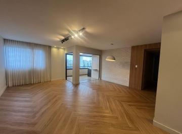 Apartamento de 4 quartos, Salvador · Apartamento de 4/4 com 03 Suites - Nascente, Decorado e Ventilado
