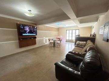 Casa · 260m² · 4 Quartos · 2 Vagas · Casa à venda, 4 quartos, 1 suíte, 2 vagas, Jardim Monumento - Piracicaba/SP