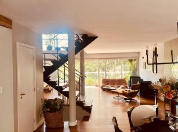 Casa · 413m² · 3 Quartos · 4 Vagas · Real Parque casa em condominio com 3 quartos/3 suítes, 4 vagas, 412 m2 const, 670 m2 totais.Confira!